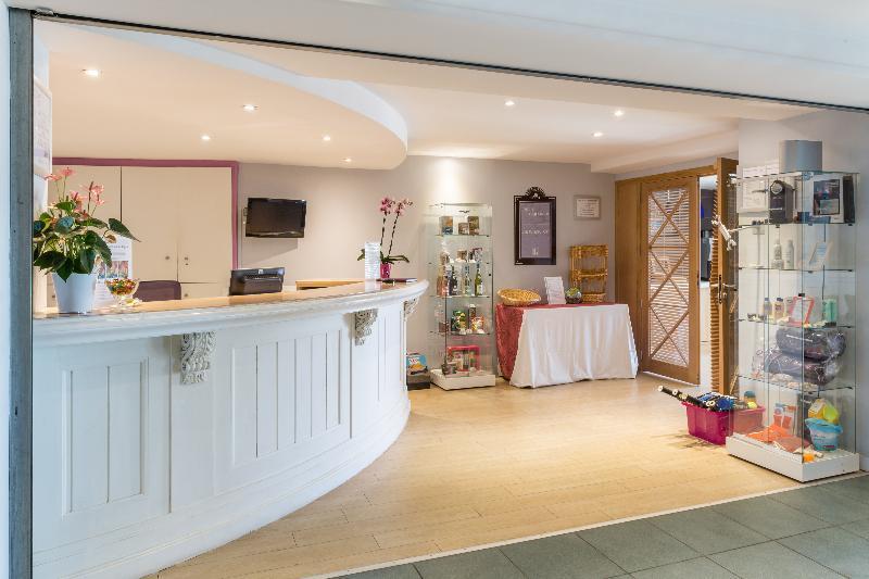 Residence Pierre & Vacances Premium Le Domaine De Cramphore Le Pouliguen Exterior photo